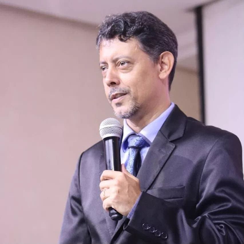 Consultor da Prisma conduzindo um treinamento corporativo